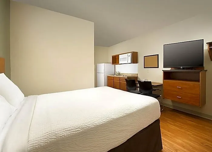 Hotel Woodspring Urbancrest 2*