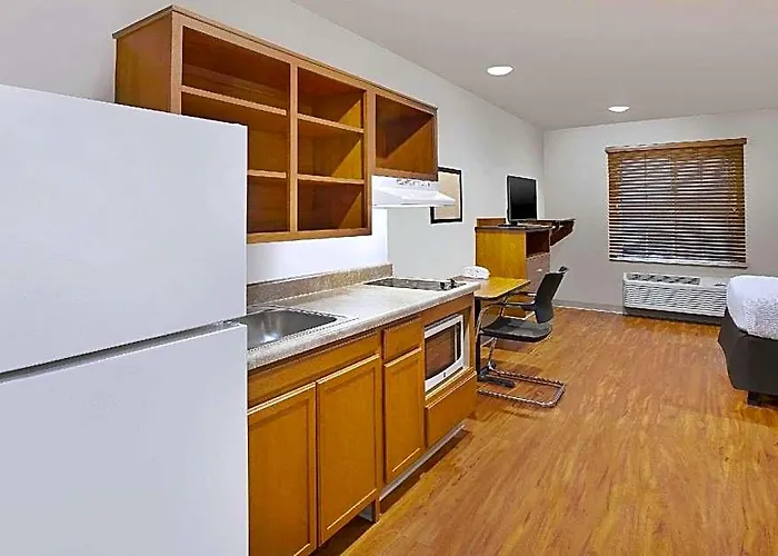 Woodspring Urbancrest Hotel Columbus